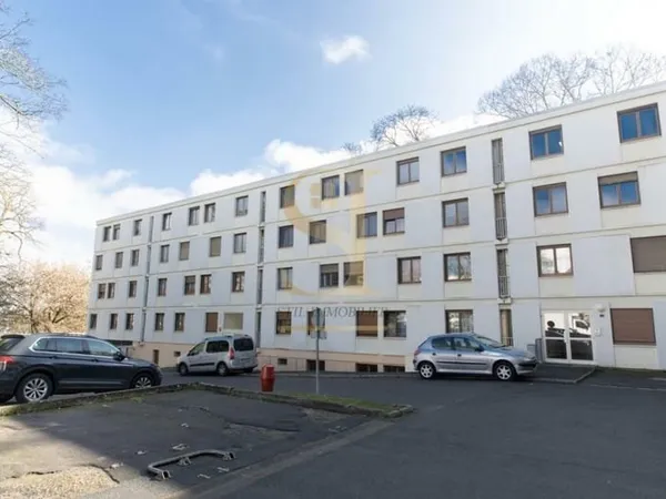 Appartement 5 pièces à Evry (91000)