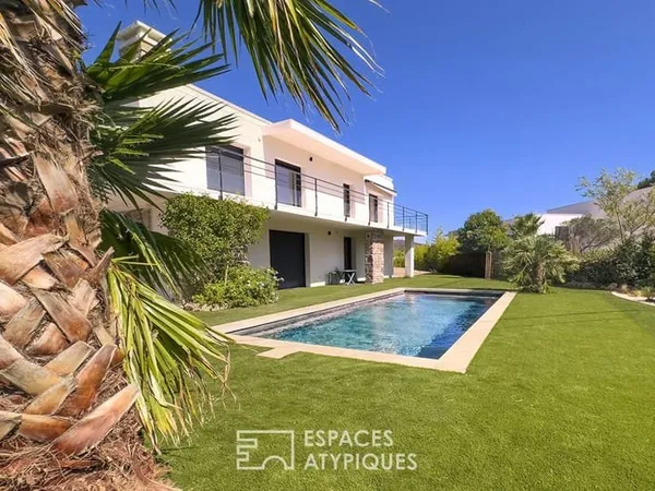 Villa style californien avec piscine balinaise