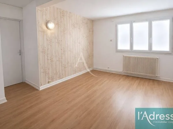 Studio 1 pièce 36 m²