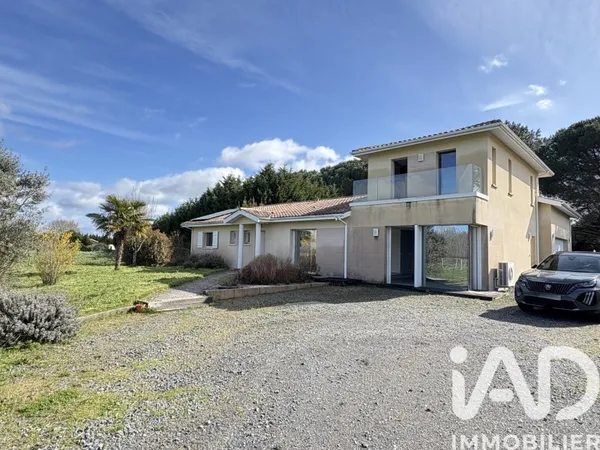 Maison 6 pièces 165 m²