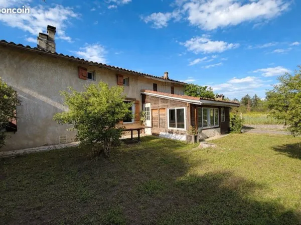 Maison 6 pièces 150 m²
