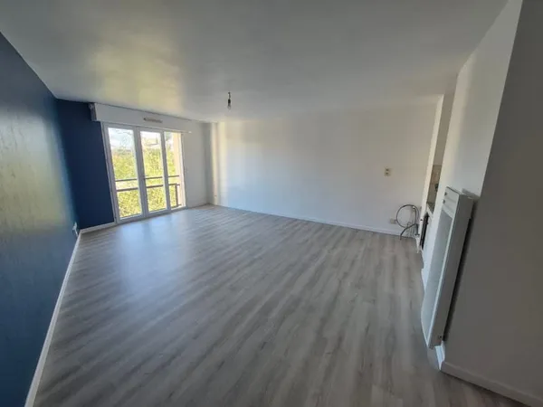 T1 de 33 m² rénové quartier Sacré Coeur