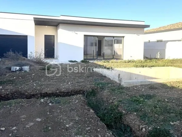 Maison de plain-pied 4 pièces 130 m²
