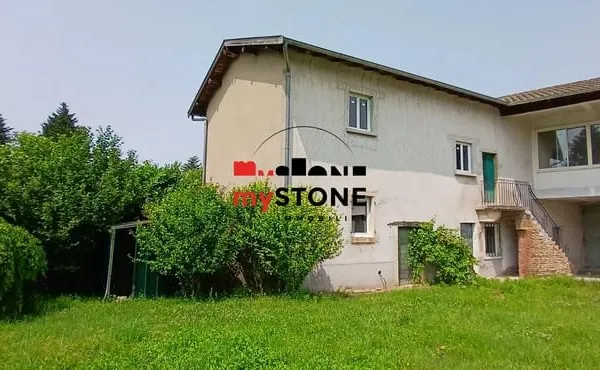 MISERIEUX - maison mitoyenne à rénover de 160 m² avec terrain