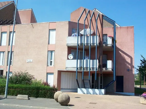 Joli T3 avec balcon à Venarey les laumes