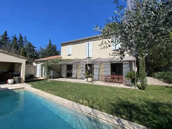 Bastide contemporaine Alpilles Sud