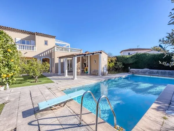 Maison 5 pièces 189 m²