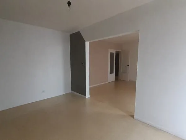 APPARTEMENT T4 PORT DE BOUC