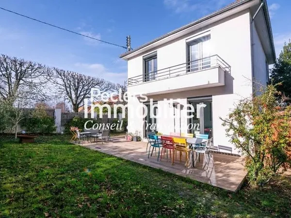 Maison 5 pièces 114 m²