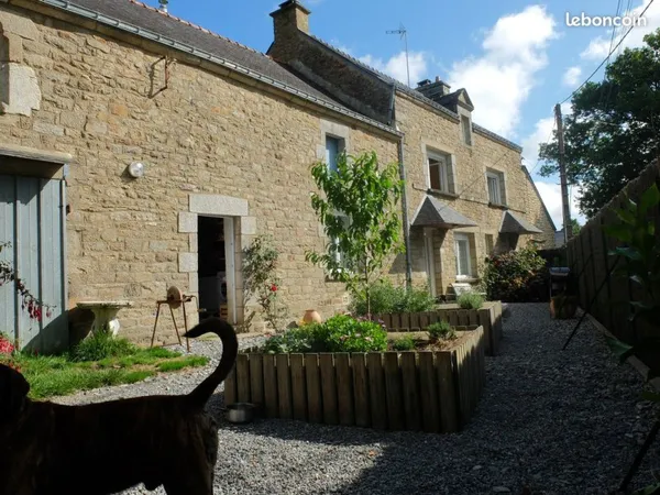 Maison au calme, 4000 m2 de terrain