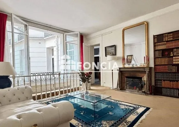 Appartement 7 pièces 193 m²