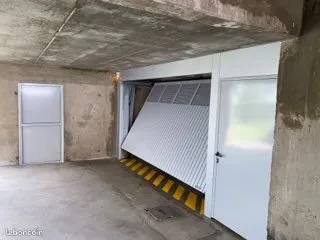 Parking 12 m² ST ETIENNE