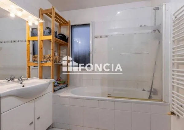 Appartement 4 pièces 81 m²