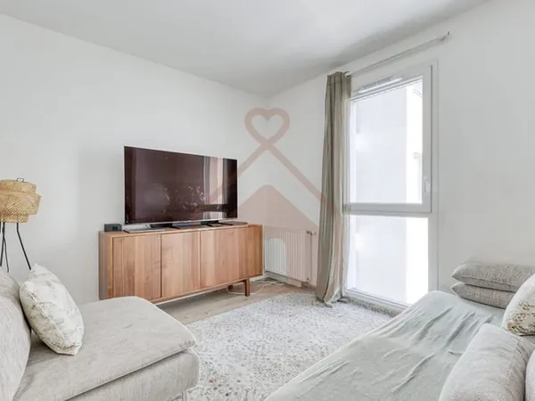 Appartement Très bon Etat Villejuif 3 pièces 54.81 m² avec pa