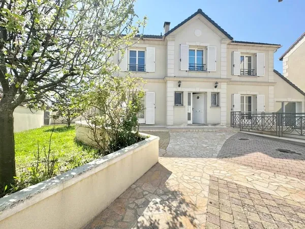Maison 8 pièces