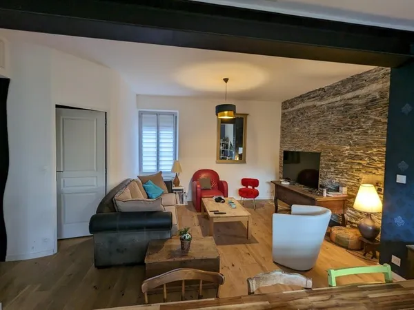 Maison hyper spacieuse et conviviale