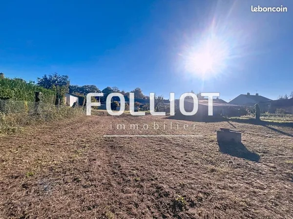 Terrain 306 m² LE VAL SAINT PERE