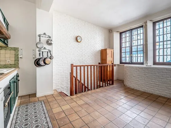 Appartement Paris 7 pièces107m2.