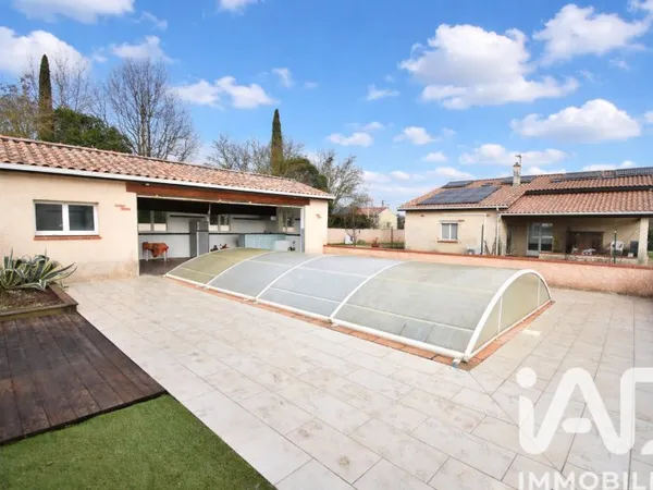 Maison 8 pièces 212 m²