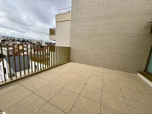 Appartement 4 pièces 82 m²