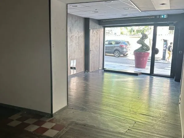 Local commercial
