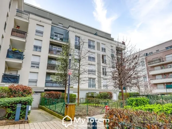 Thiais : T2 avec parking