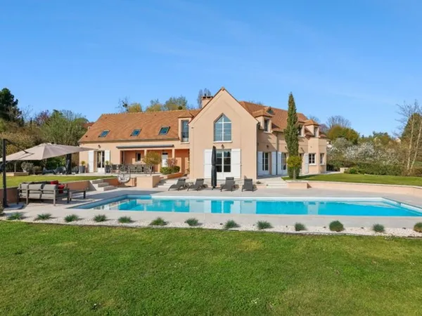 Maison de luxe 12 pièces 438 m²