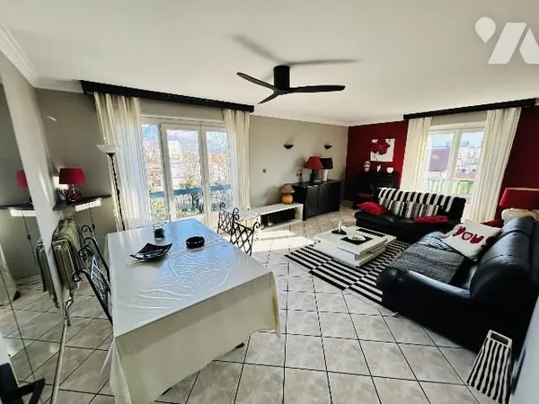 Appartement 4 pièces 94 m²