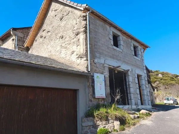 Charmante maison dan petit hameau