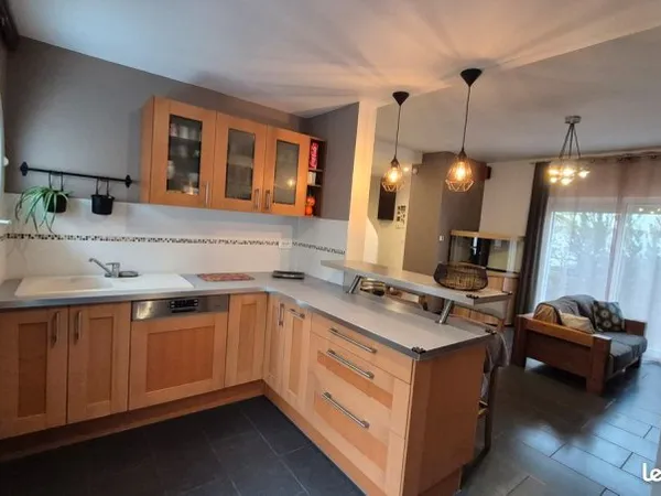 Particulier vends une charmante maison de 2 chambres de 80m2 sur Béziers