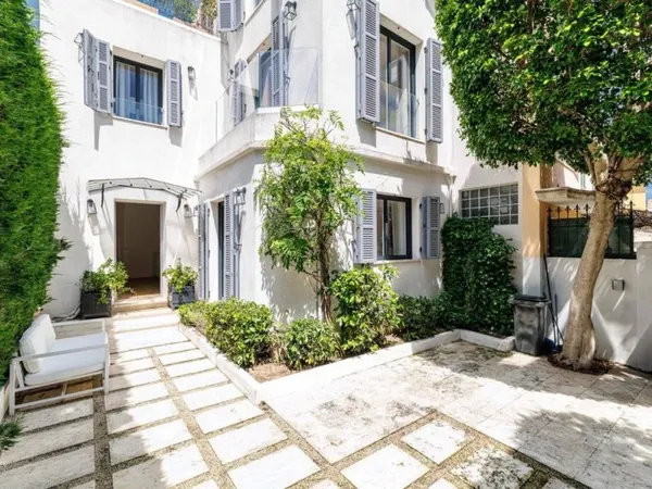 Maison de luxe 4 pièces 118 m²