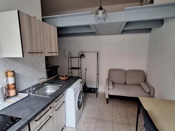 Loue studio à deux pas de Mairie de Lille 17m² Lille