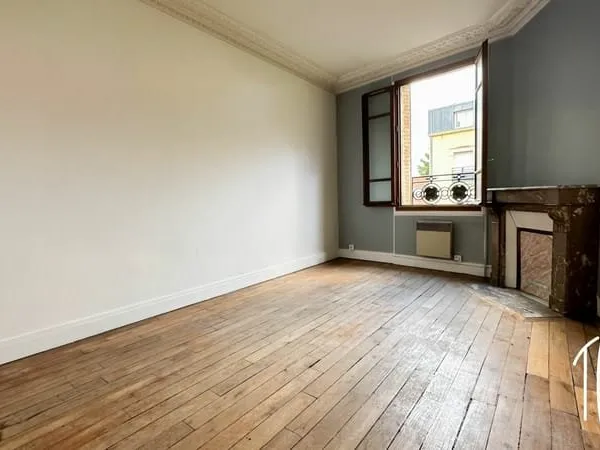 CHOISY-LE-ROI - APPARTEMENT - 3 PIECES - 54 m² - CAVE