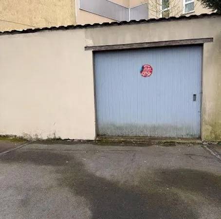 Parking/Garage/Box 32 m²
