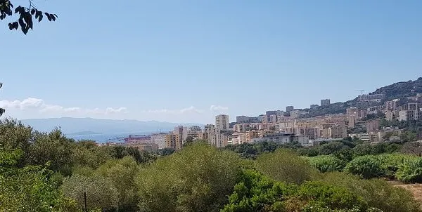 Ajaccio Maison de 90m2 Terrain 3000m2 proche commodités