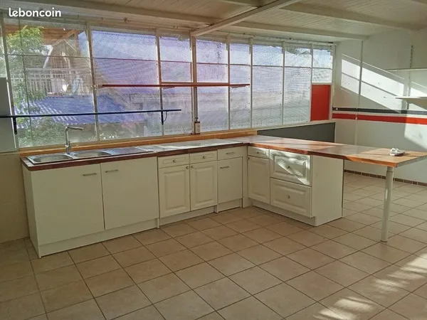 Location T4 non meublé 750 HC- 80 m² - Disponible immédiatement