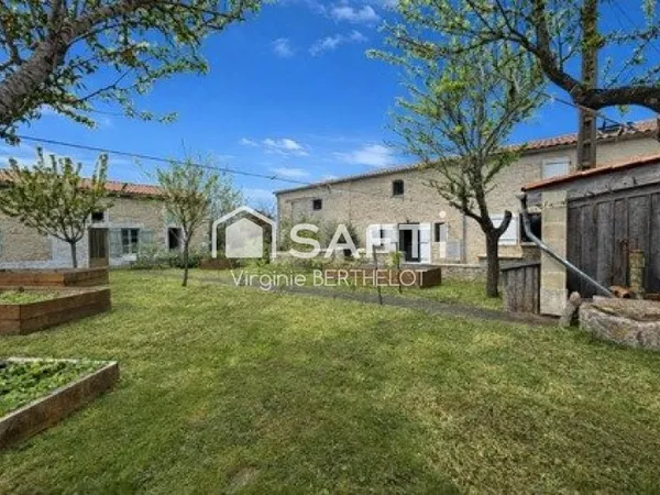 BEL ENSEMBLE IMMOBILIER COMPOSE DE 2 MAISONS EN PIERRE / TERRAIN CONSTRUCTIBLE A AIFFRES !