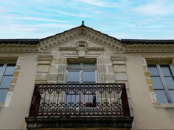 33830 BELIN-BÉLIET - ENTRE BORDEAUX ET ARCACHON - MAISON DE MAÎTRE DE 450 M² - POSSIBILITE MAISON D'