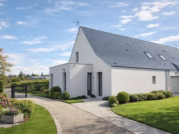 Maison avec jardin et garage