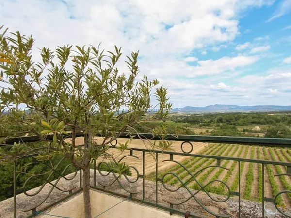 34800 - BRIGNAC MAISON DE VILLAGE DU XIXe SIÈCLE 180 m2