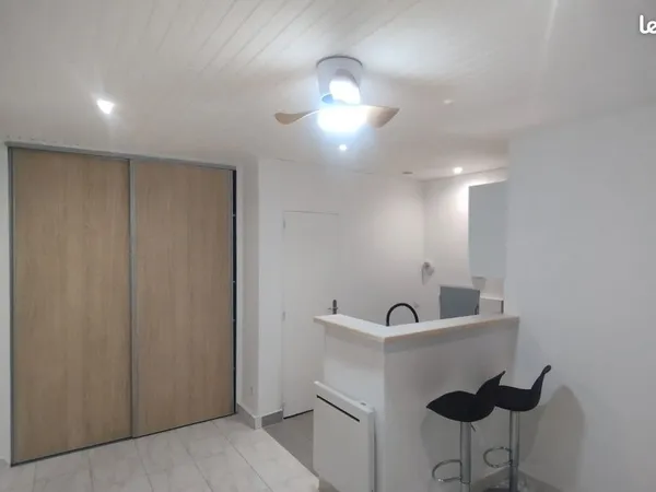 Studio rez de chaussée