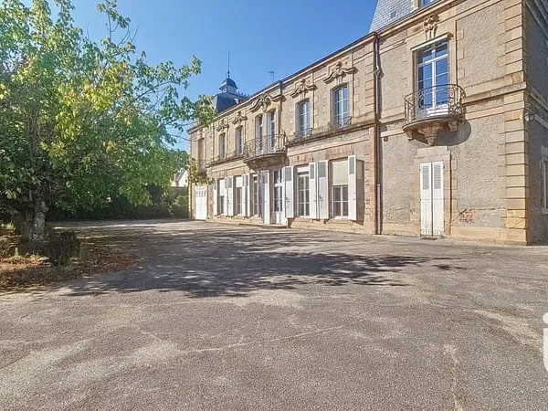 Vente Château 32 pièces