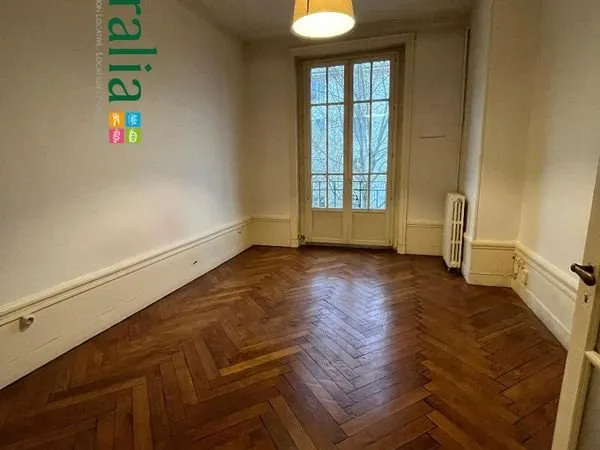 Appartement 2 pièces 55 m²