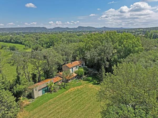 Maison Fontvieille 6 pièce(s) 300 m2