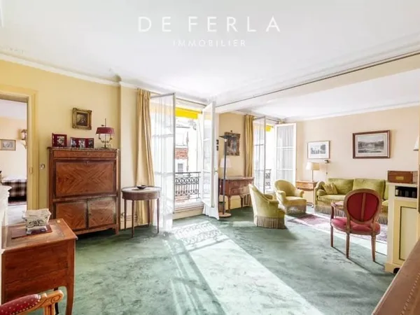 Adresse d'exception - Duplex aux derniers étages avec vue sur Saint-Sulpice