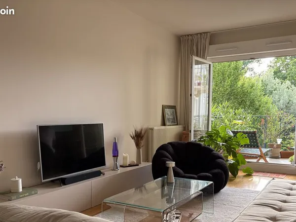 Appartement 79m² - Croix Blanche - 2 chambres - Balcon - Parking