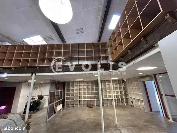 Bureaux 463 m²