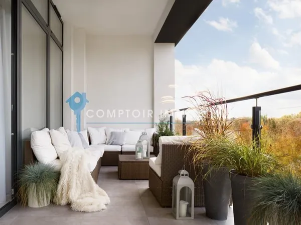 AIX OUEST GRAND T3 DERNIER ETAGE 83M2 TERRASSE 28M2 , 2 PARK