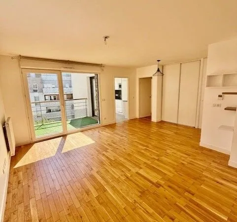 Noisy-le-Grand - 3P lumineux 64m2 - Balcon + Parking - Résidence Récente - Proche RER A