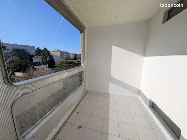 4 Pièces · 68 m²4 Pièces, 68 m² · Lyon 69005 · Quartier 5e Arrondissement